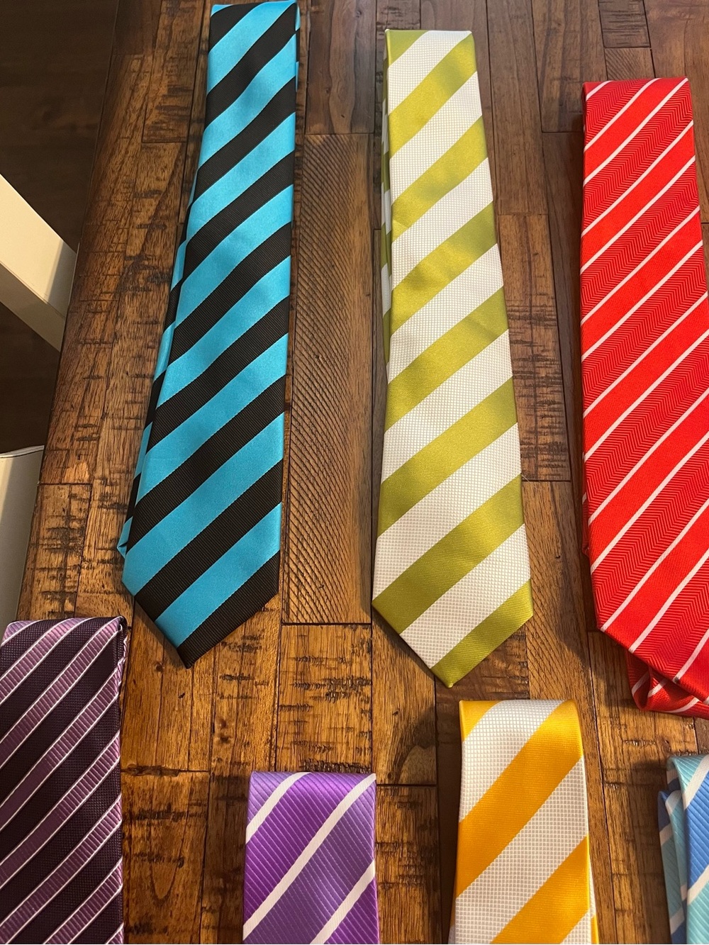 Lot of 9 Men’s 100% Silk Neck Ties - Bright Striped Designer Style - Picture 2 of 6